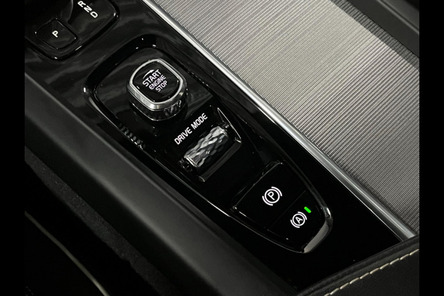 Volvo S60 2.0 B3 R-design | Open dak | Adaptive cruise control | Harman/Kardon | Memory | 360 graden Camera