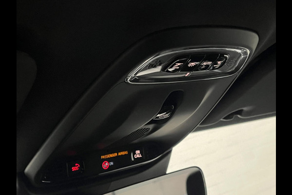 Volvo S60 2.0 B3 R-design | Open dak | Adaptive cruise control | Harman/Kardon | Memory | 360 graden Camera