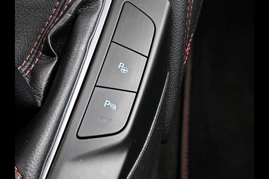 Ford FOCUS Wagon 1.5D ST Line X Business / Panoramadak / Pdc+camera / Cruis adaptief /Stuur-Stoelverwarming / B&O audio / Parking-Technology-Winter Pack / Apk 04-2026