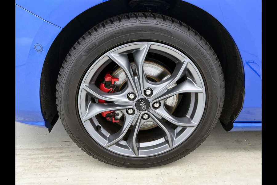 Ford FOCUS Wagon 1.5D ST Line X Business / Panoramadak / Pdc+camera / Cruis adaptief /Stuur-Stoelverwarming / B&O audio / Parking-Technology-Winter Pack / Apk 04-2026