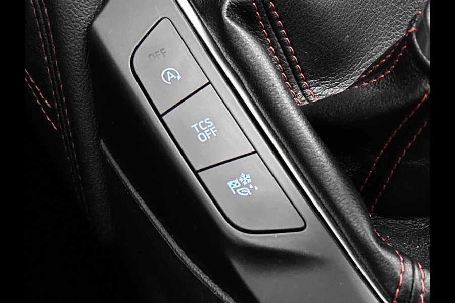 Ford FOCUS Wagon 1.5D ST Line X Business / Panoramadak / Pdc+camera / Cruis adaptief /Stuur-Stoelverwarming / B&O audio / Parking-Technology-Winter Pack / Apk 04-2026