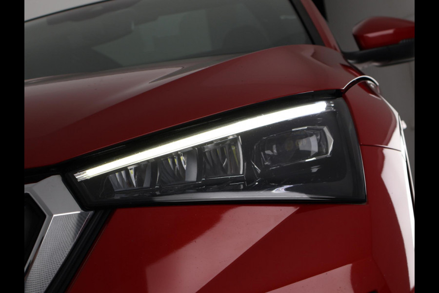 Škoda SCALA 1.0 TSI Sport Business Automaat | Panoramadak | Navigatie | Apple Carplay & AndroidAUTO | Camera