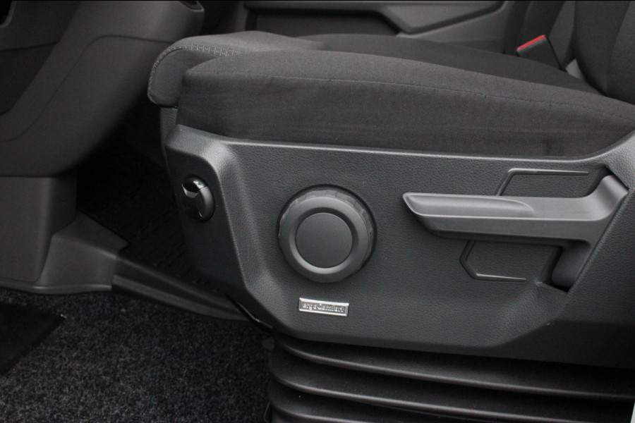 MAN TGE 35 - 177PK FULL BLACK / NAVIGATIE / AIRCO / ACC / CAMERA / CLIMATE CONTEROL / FULL OPTONS / JB-EDITION / APPLE CARPLAY