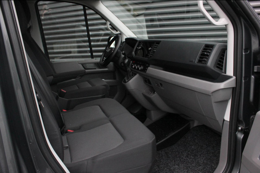 MAN TGE 35 - 177PK FULL BLACK / NAVIGATIE / AIRCO / ACC / CAMERA / CLIMATE CONTEROL / FULL OPTONS / JB-EDITION / APPLE CARPLAY