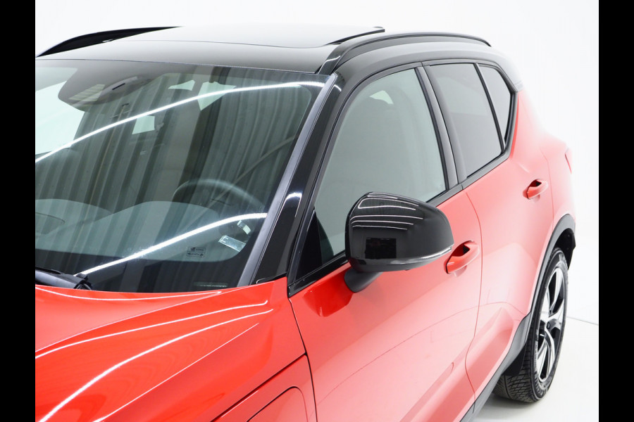 Volvo XC40 1.5 T5 Recharge R-Design | Panoramadak | Trekhaak | Pilot Assist | Leder | 360 | Keyless
