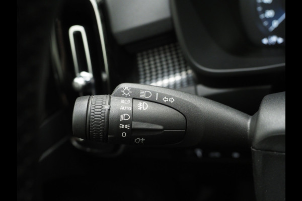 Volvo XC40 1.5 T5 Recharge R-Design | Panoramadak | Trekhaak | Pilot Assist | Leder | 360 | Keyless