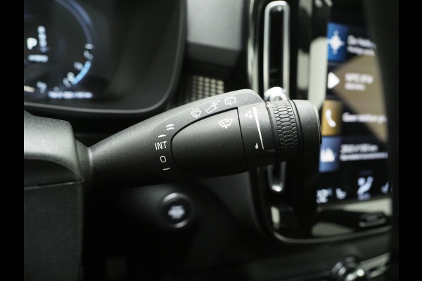 Volvo XC40 1.5 T5 Recharge R-Design | Panoramadak | Trekhaak | Pilot Assist | Leder | 360 | Keyless