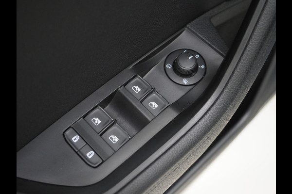 Škoda Superb Combi 1.4 TSI iV Laurin & Klement | Leder | Canton | Virtual | Camera | DAB | Memory | Adaptive Cruise