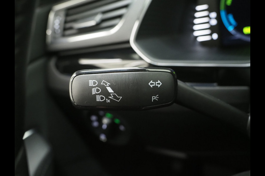 Škoda Superb Combi 1.4 TSI iV Laurin & Klement | Leder | Canton | Virtual | Camera | DAB | Memory | Adaptive Cruise