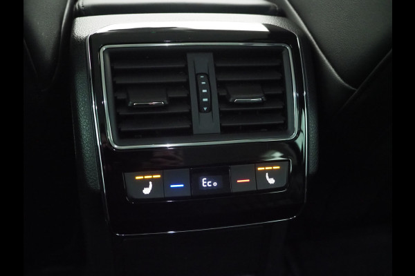 Škoda Superb Combi 1.4 TSI iV Laurin & Klement | Leder | Canton | Virtual | Camera | DAB | Memory | Adaptive Cruise