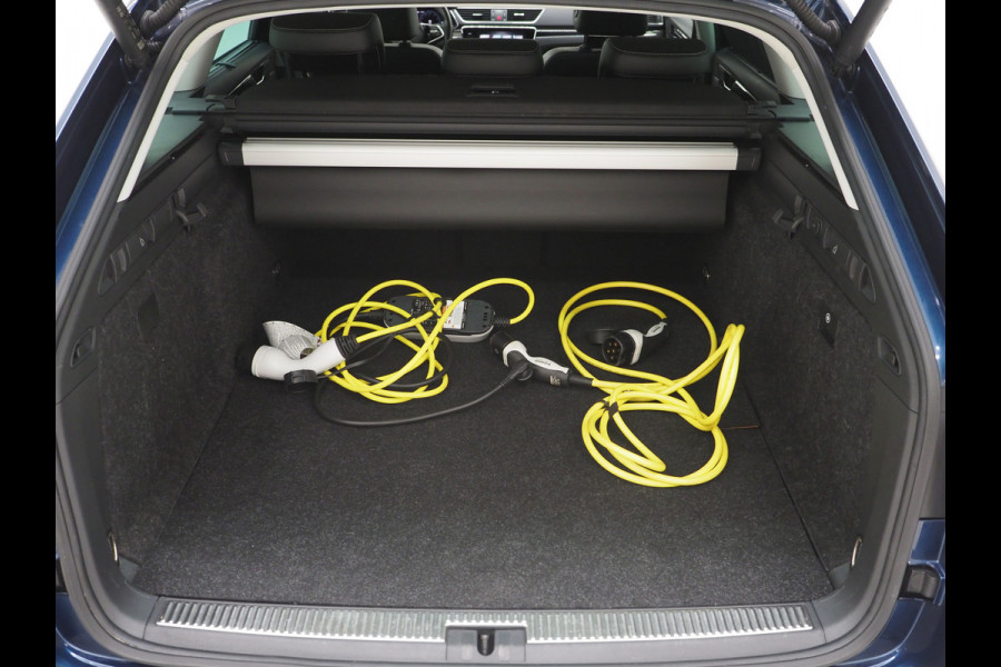 Škoda Superb Combi 1.4 TSI iV Laurin & Klement | Leder | Canton | Virtual | Camera | DAB | Memory | Adaptive Cruise