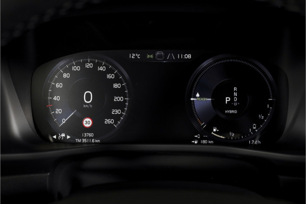 Volvo XC40 1.5 T4 Plug-in hybrid Plus Dark | Dig. Cockpit | Adapt. Cruise | Harman/Kardon | Elek. Stoelen | Stoel-+Stuurverw. | PDC | Camera | NAV+App. Connect | ECC | LM 19" | 2151