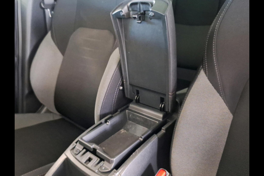 Nissan QASHQAI 1.2 N-Connecta Panoramadak | Automaat