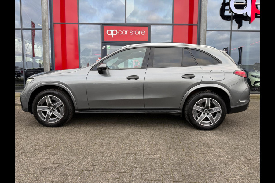 Mercedes-Benz GLC 300e 4MATIC AMG Line