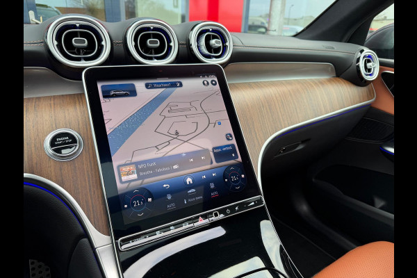 Mercedes-Benz GLC 300e 4MATIC AMG Line