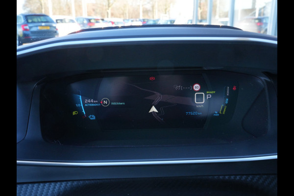 Peugeot e-208 EV Allure 50 kWh | Panodak | Camera | Navigatie | Stoelverwarming | Android/Apple Carplay