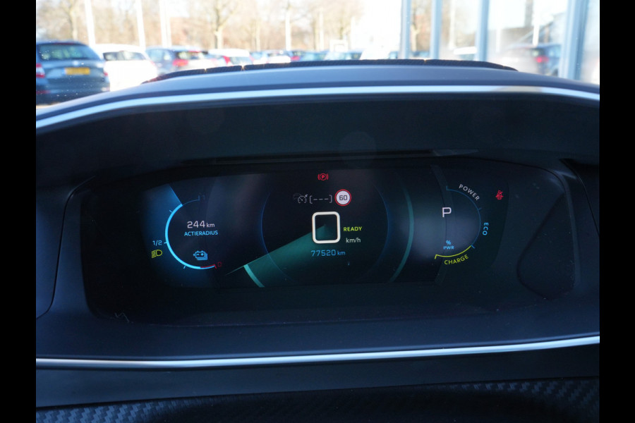 Peugeot e-208 EV Allure 50 kWh | Panodak | Camera | Navigatie | Stoelverwarming | Android/Apple Carplay