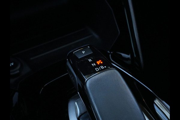 Peugeot e-208 EV Allure 50 kWh | Panodak | Camera | Navigatie | Stoelverwarming | Android/Apple Carplay