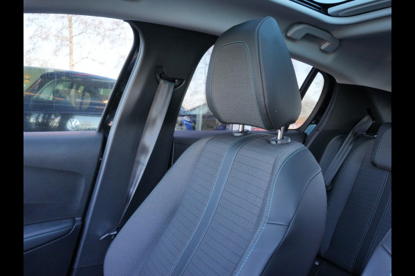 Peugeot e-208 EV Allure 50 kWh | Panodak | Camera | Navigatie | Stoelverwarming | Android/Apple Carplay