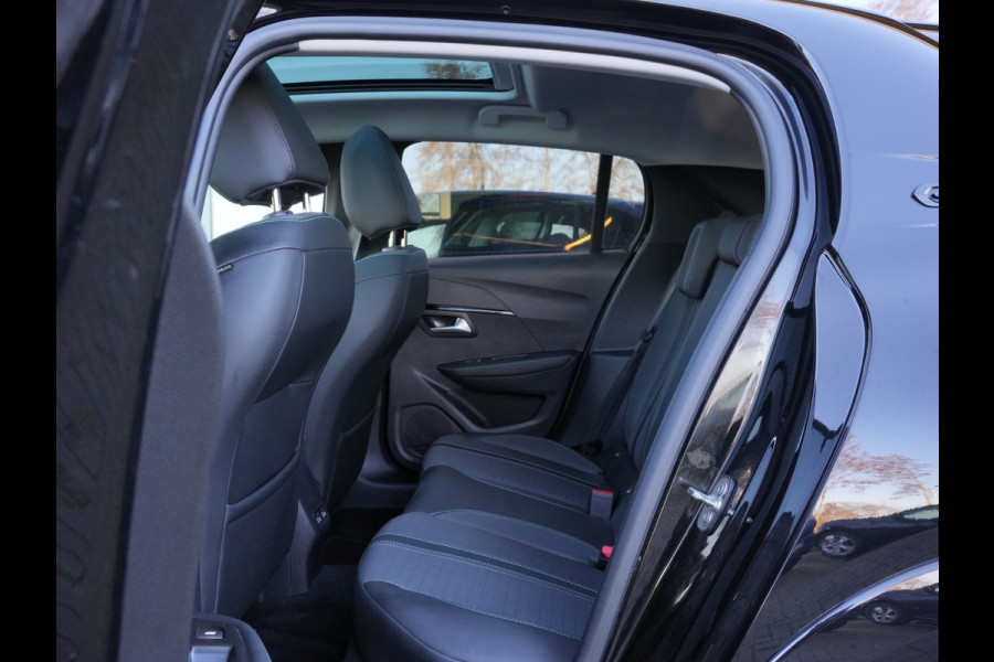 Peugeot e-208 EV Allure 50 kWh | Panodak | Camera | Navigatie | Stoelverwarming | Android/Apple Carplay