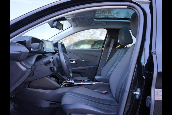 Peugeot e-208 EV Allure 50 kWh | Panodak | Camera | Navigatie | Stoelverwarming | Android/Apple Carplay