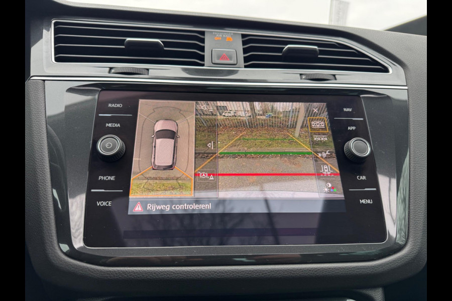 Volkswagen Tiguan 1.4 TSI ACT DSG Panorama 360 Camera Leder memory