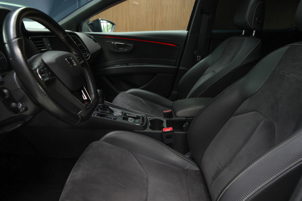 Seat Leon 2.0 TSI CUPRA 300 Panodak Navi Climate Leer Camera Carplay PDC Zwarte binnenhemel LED LM velgen