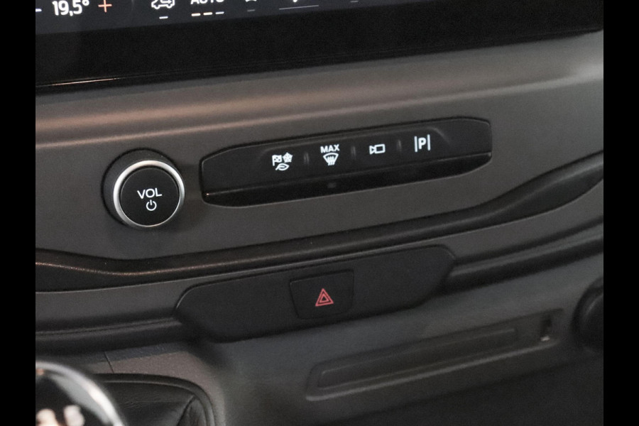 Ford Transit 290 2.0 TDCI L2H2 Trend Airco Bluetooth Camera Cruise Control