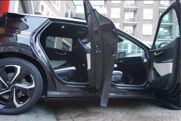 Kia Ev6 GT-Line 77.4 kWh | BTW | Panoramadak | 20inch | Leer | Adaptive + Lane | 4x stoelverwarming + stuurverwarming | Stoelventilatie | MATRIX | Appl Carplay |