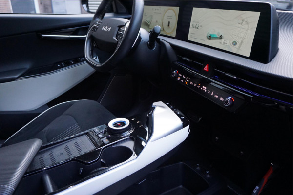 Kia Ev6 GT-Line 77.4 kWh | BTW | Panoramadak | 20inch | Leer | Adaptive + Lane | 4x stoelverwarming + stuurverwarming | Stoelventilatie | MATRIX | Appl Carplay |