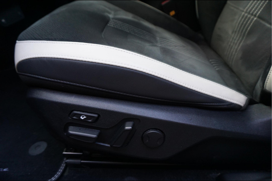 Kia Ev6 GT-Line 77.4 kWh | BTW | Panoramadak | 20inch | Leer | Adaptive + Lane | 4x stoelverwarming + stuurverwarming | Stoelventilatie | MATRIX | Appl Carplay |
