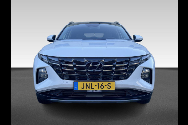 Hyundai Tucson 1.6 T-GDI PHEV Premium Sky 4WD | Glazen schuifkanteldak | Navigatie | Leder