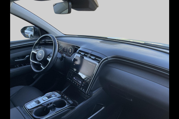 Hyundai Tucson 1.6 T-GDI PHEV Premium Sky 4WD | Glazen schuifkanteldak | Navigatie | Leder