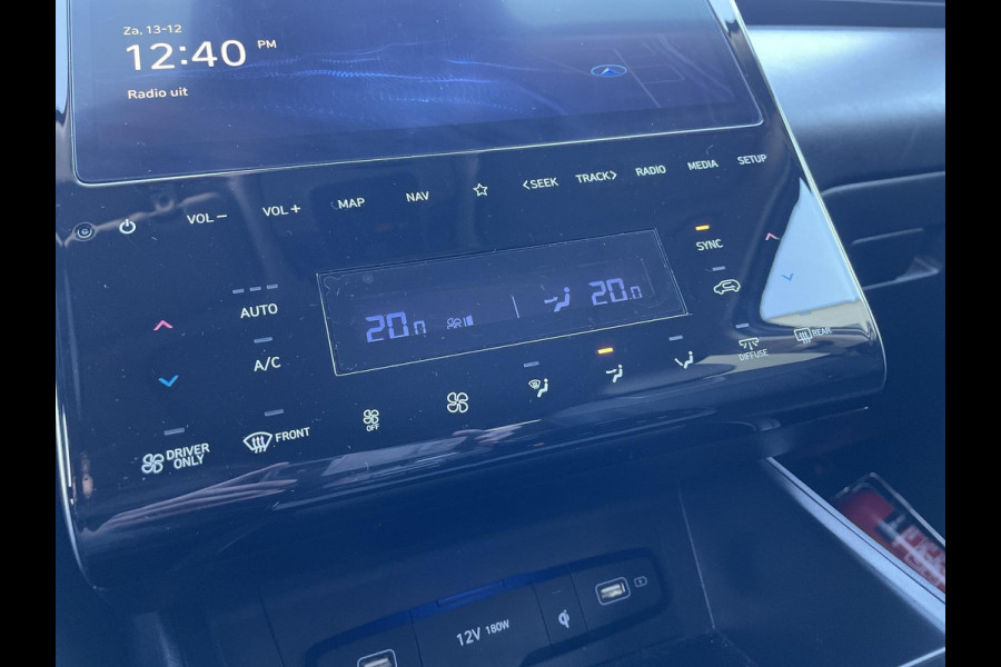 Hyundai Tucson 1.6 T-GDI PHEV Premium Sky 4WD | Glazen schuifkanteldak | Navigatie | Leder