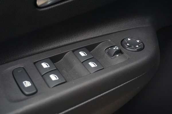 Opel CORSA-E GS Line 50 kWh 3 Fase | Apple Carplay/Android Auto | Winterpakket | Achteruitrijcamera |