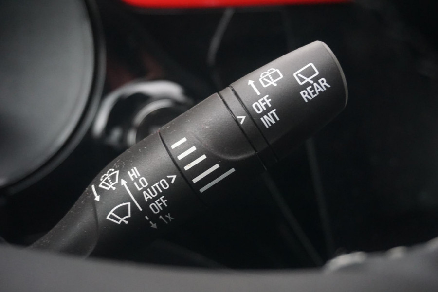 Opel CORSA-E GS Line 50 kWh 3 Fase | Apple Carplay/Android Auto | Winterpakket | Achteruitrijcamera |