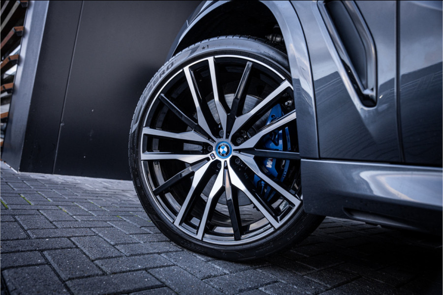 BMW X5 xDrive45e Executive - M Sport | Panorama | Swarovski | Elek. Trekhaak | Memory