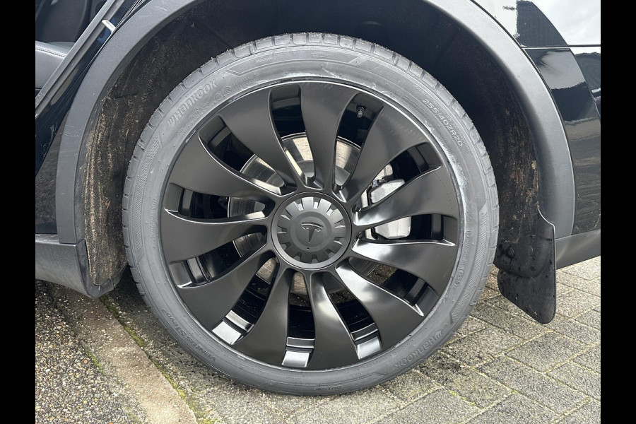 Tesla Model Y Long Range AWD 75 kWh VAN: €40.900,- VOOR: €38.770,- UW EINDEJAARSVOORDEEL: €2.130,- | AFN. TREKHAAK| RIJKLAARPRIJS INCL. TESLA GARANTIE t/m 08-2027/80.000km accu en aandrijflijn t/m 08-2031/192.000km|  20 INCH!| AUTOPILOT|