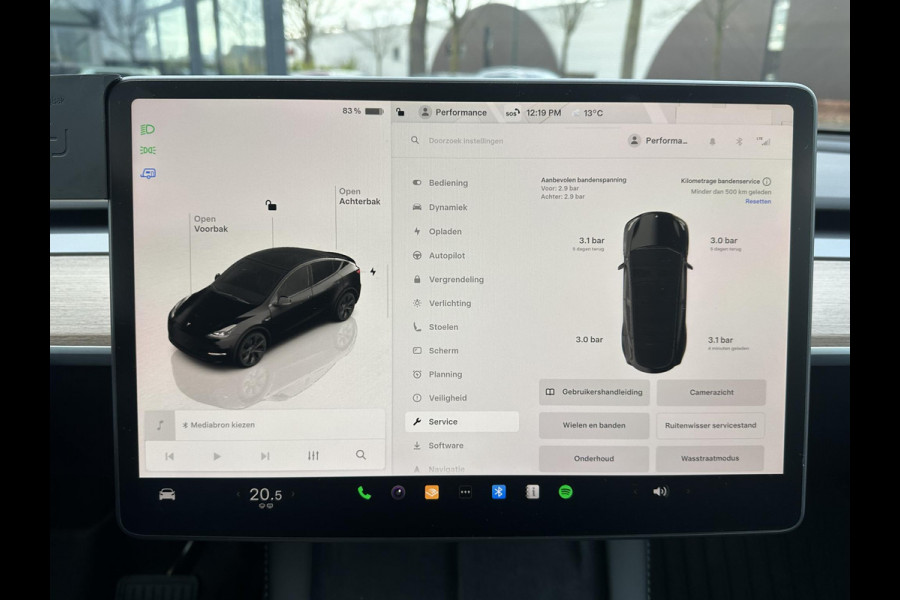 Tesla Model Y Long Range AWD 75 kWh VAN: €40.900,- VOOR: €38.770,- UW EINDEJAARSVOORDEEL: €2.130,- | AFN. TREKHAAK| RIJKLAARPRIJS INCL. TESLA GARANTIE t/m 08-2027/80.000km accu en aandrijflijn t/m 08-2031/192.000km|  20 INCH!| AUTOPILOT|
