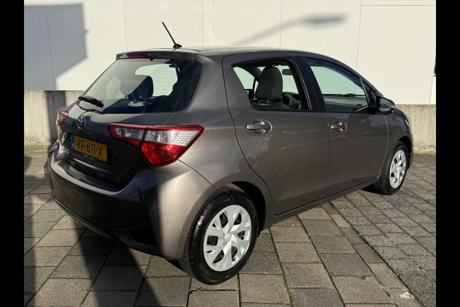 Toyota Yaris 1.0 VVT-i Aspiration Camera | 1ste eigenaar