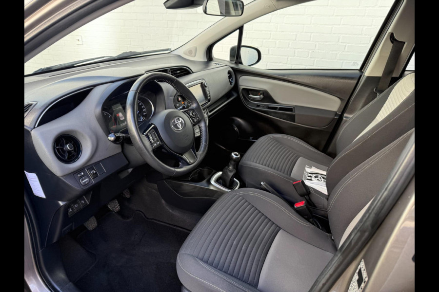 Toyota Yaris 1.0 VVT-i Aspiration Camera | 1ste eigenaar
