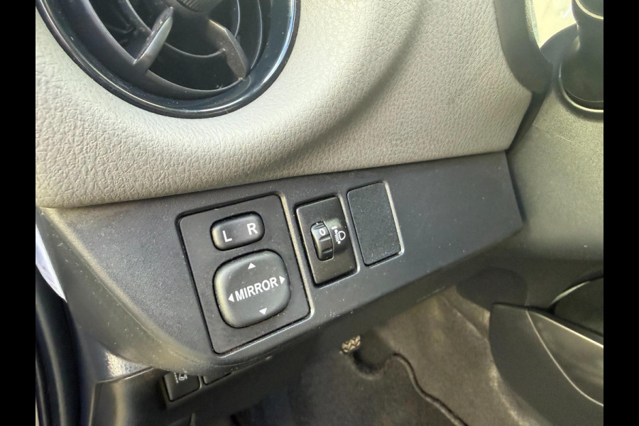 Toyota Yaris 1.0 VVT-i Aspiration Camera | 1ste eigenaar