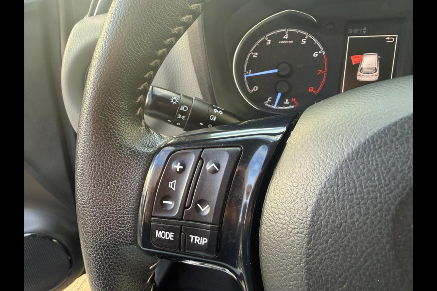 Toyota Yaris 1.0 VVT-i Aspiration Camera | 1ste eigenaar