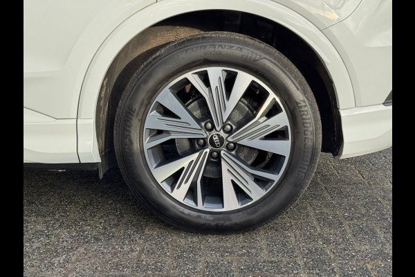 Audi Q4 e-tron 35 Launch edition Advanced Plus | Panoramadak