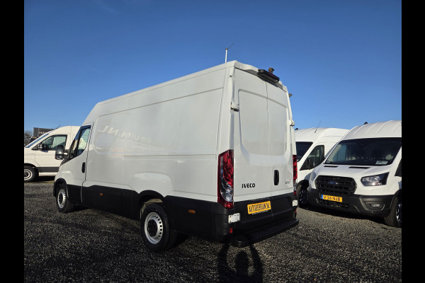 Iveco Daily 35S14 L2/H2 Koelwagen Vrieswagen -19 Carrier Xarios 350 Dag & Nacht 230V Stekker