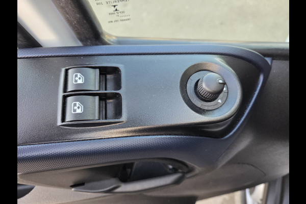 Iveco Daily 35S14 L2/H2 Koelwagen Vrieswagen -19 Carrier Xarios 350 Dag & Nacht 230V Stekker