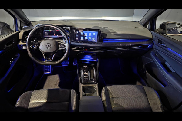Volkswagen Golf 2.0 TSI R 4Motion | Akrapovic | Pano | Leder | IQ Light | Hud | H&K