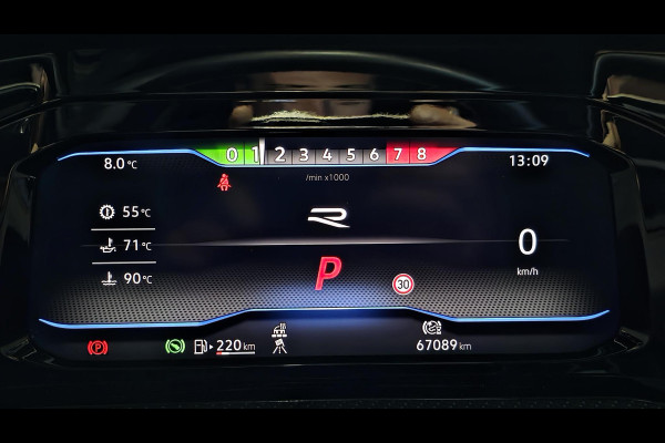 Volkswagen Golf 2.0 TSI R 4Motion | Akrapovic | Pano | Leder | IQ Light | Hud | H&K