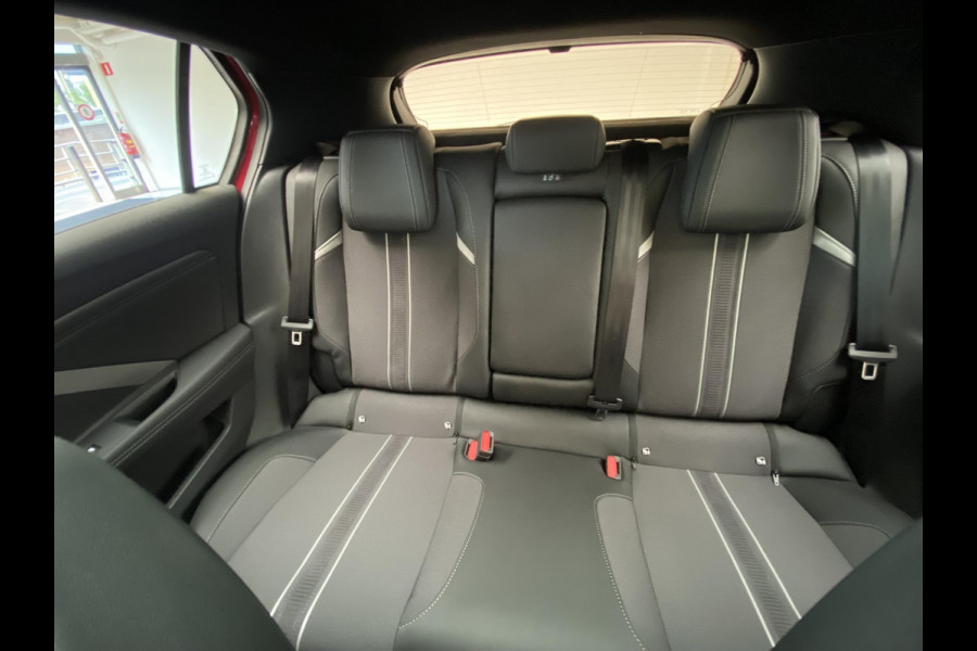 Opel Astra 1.6 TURBO Hybrid 180pk Level 4 (GS) Opel Astra 1.6 TURBO  Hybrid 180pk | Ultimate | Navigatie | Head-up Display | 360° Camera |  Panorama Schuif/kantel dak | Winter Pack | 7,4 kW boordlader |