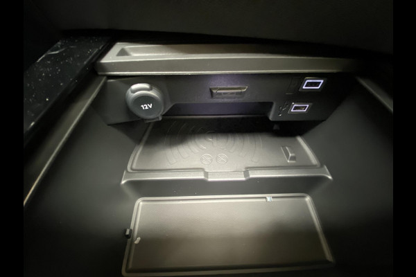 Opel Astra 1.6 TURBO Hybrid 180pk Level 4 (GS) Opel Astra 1.6 TURBO  Hybrid 180pk | Ultimate | Navigatie | Head-up Display | 360° Camera |  Panorama Schuif/kantel dak | Winter Pack | 7,4 kW boordlader |